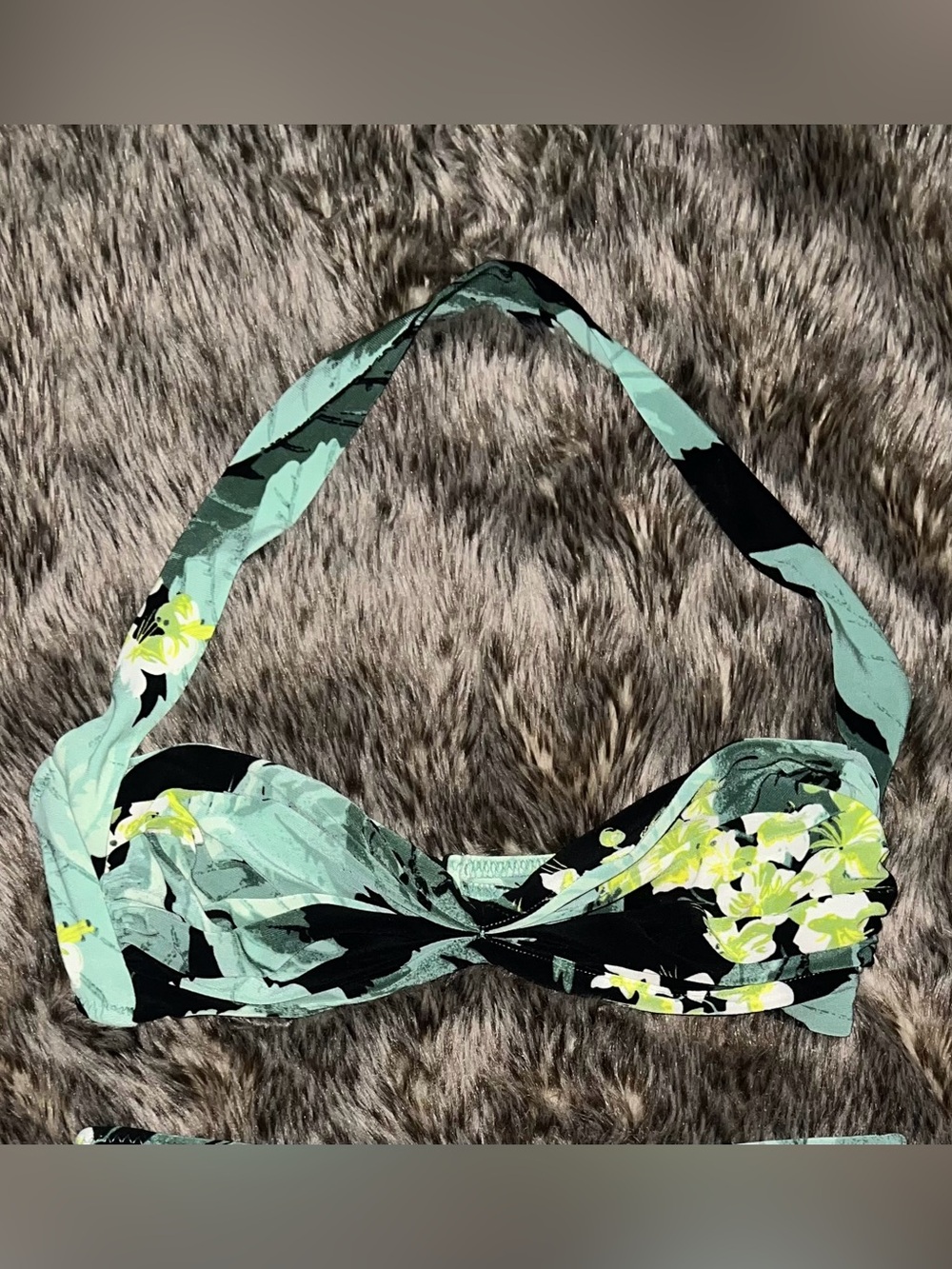 Norma Kamali Black and Green Floral Twist Bandeau Bikini Top with Halter - Picture 2 of 6